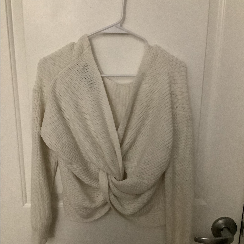 White Sweet & Sinful Twisted Knit Sweater Size Large